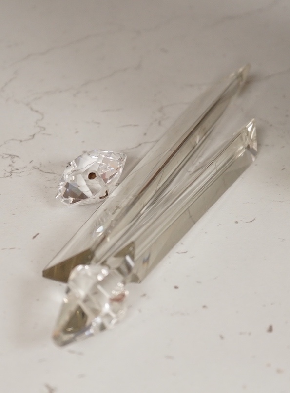 A pair of Victorian clear glass table lustres - 23cm high